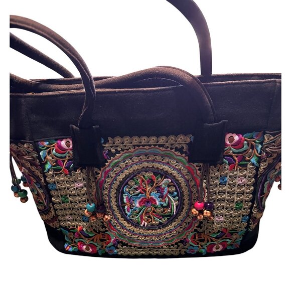 Embroidered Bohemian Handbag With Colorful Floral Pattern & Beaded Accents - Picture 2 of 4